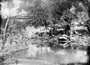 Jembatan Bambu Yang menghubungkan Ndona dan Ende